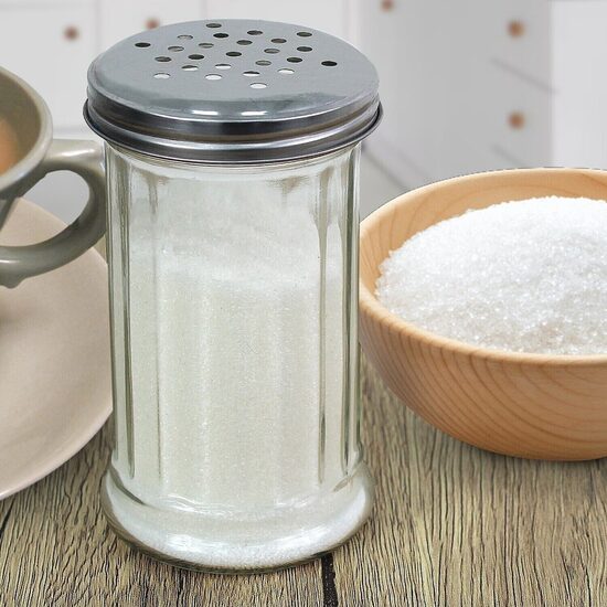 GLASS FLOUR & ICING SHAKER